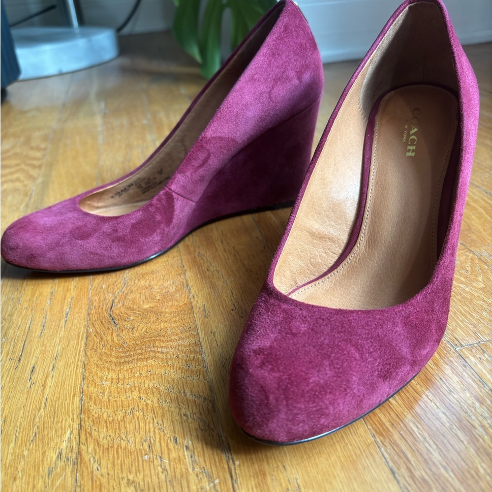 Coach Heels Purple Suede Wedge - Picture 10 of 11